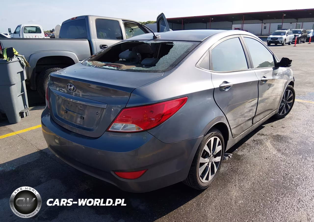 2017 Hyundai Accent Value Edition VIN:KMHCT4AE1HU275365 - 4