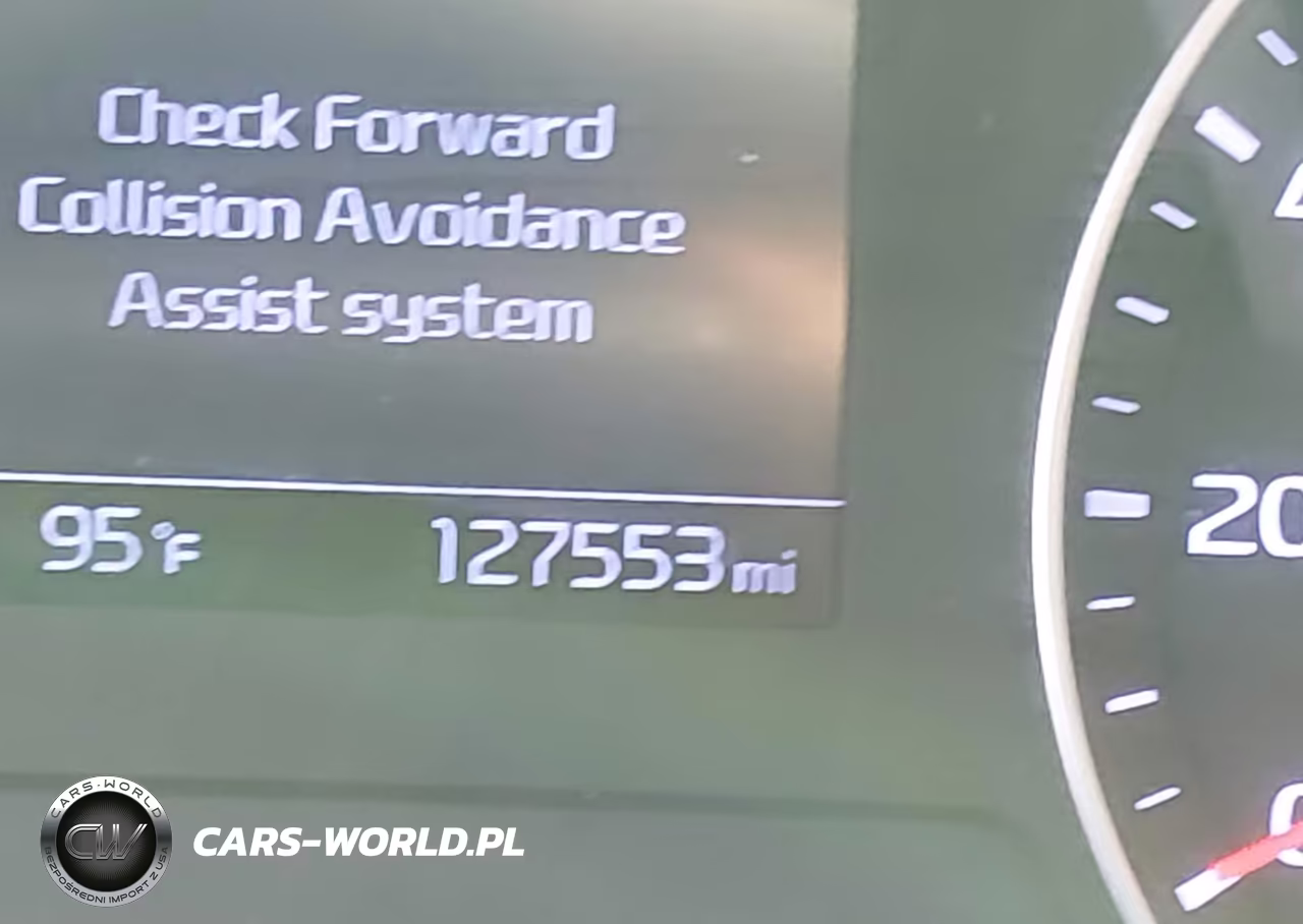 2020 Kia Forte Fe VIN:3KPF24ADXLE181052 - 15