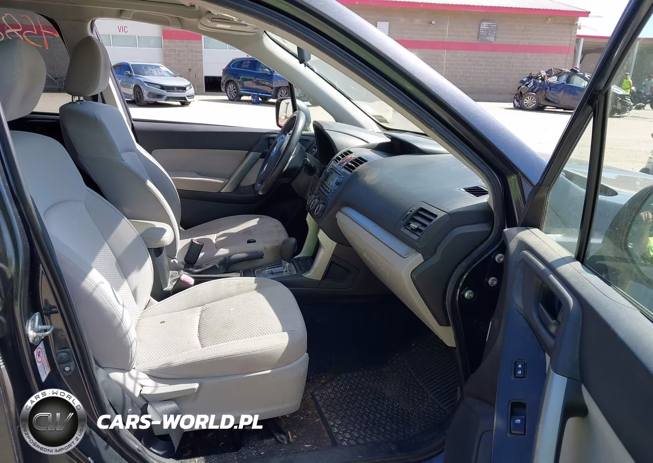2014 Subaru Forester 2.5I Premium VIN:JF2SJAEC4EH406114 - 5