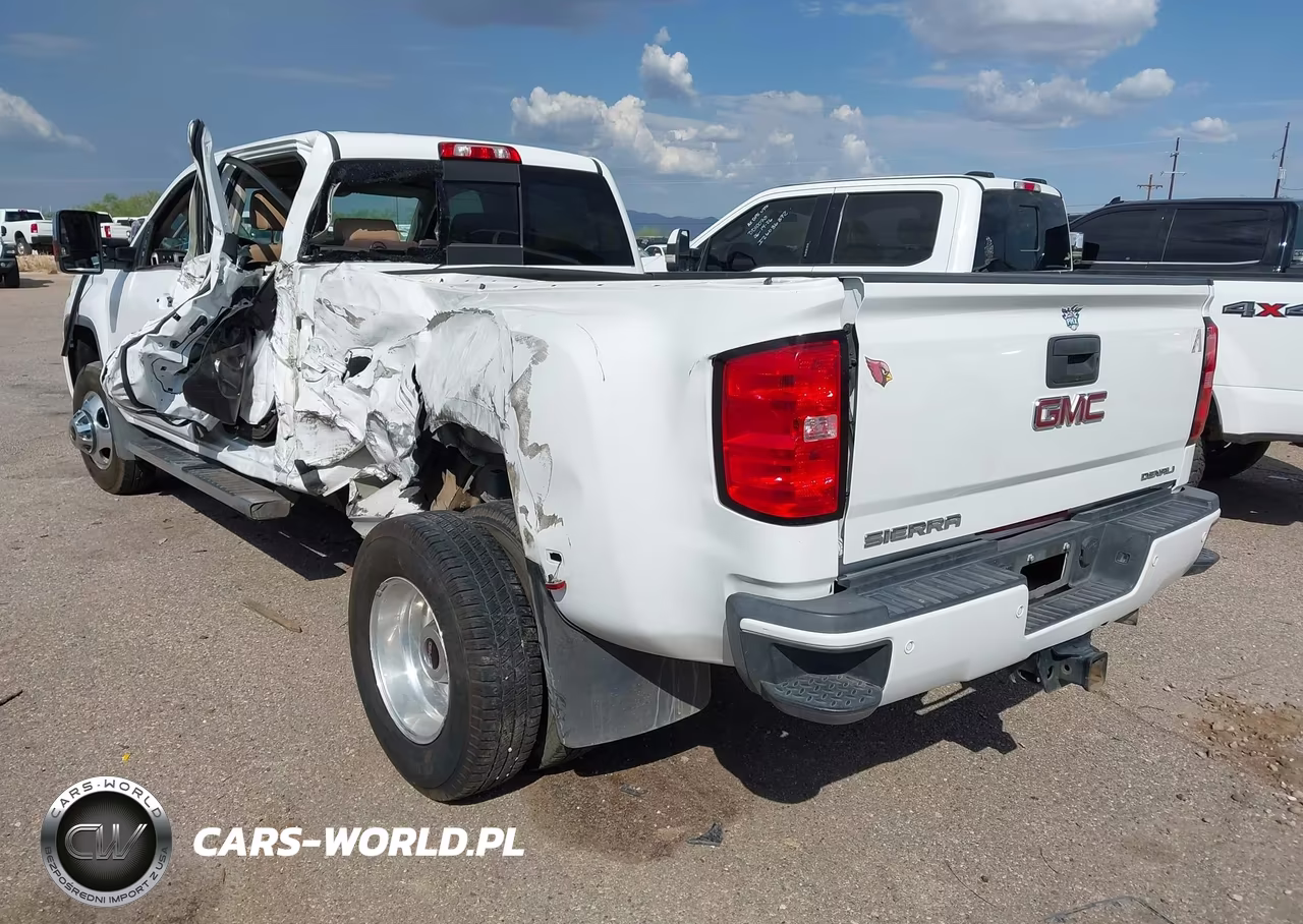 2017 GMC Sierra 3500Hd Denali VIN:1GT42YEYXHF218142 - 3