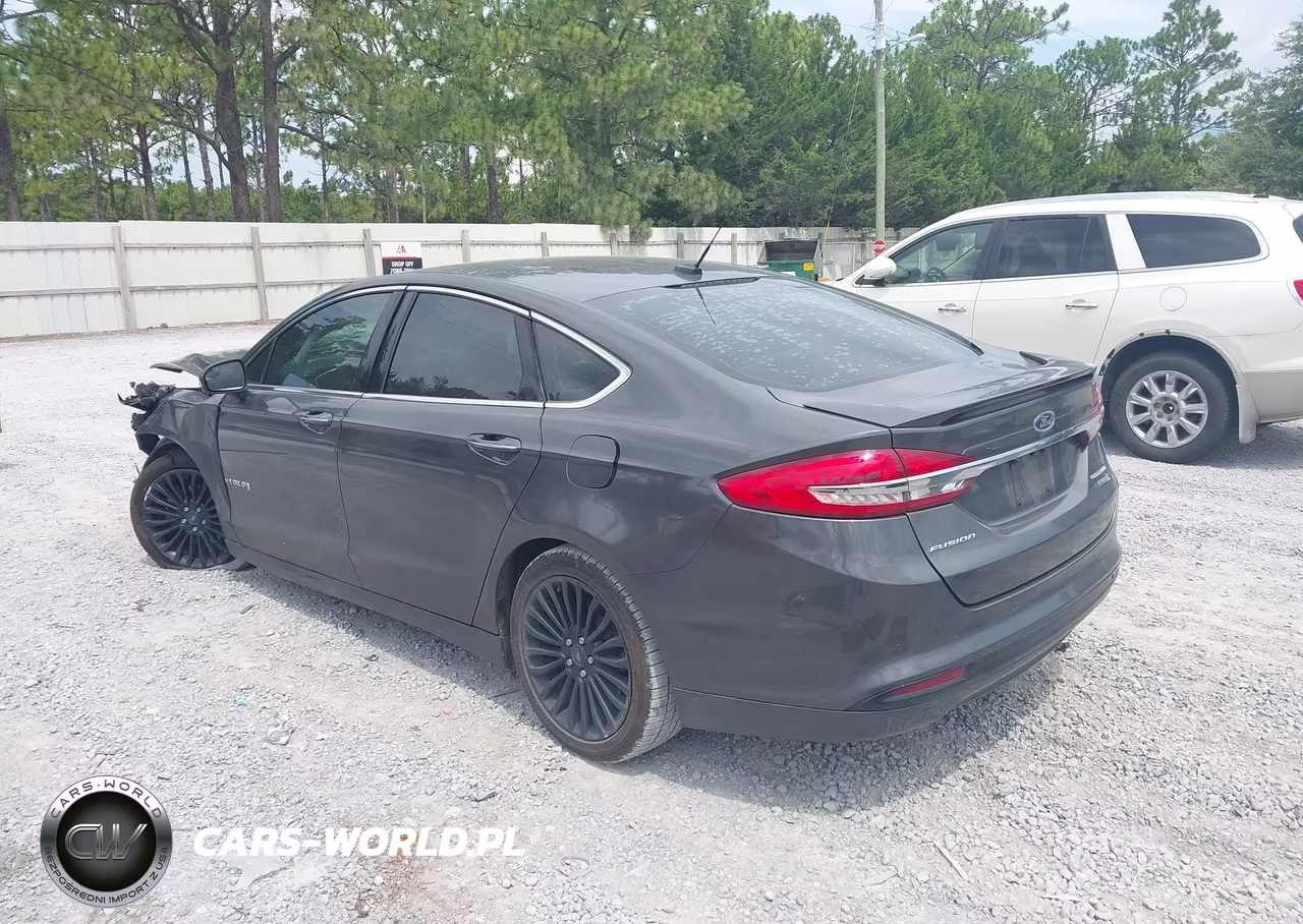 2018 Ford Fusion Hybrid Titanium VIN:3FA6P0RU9JR147260 - 3