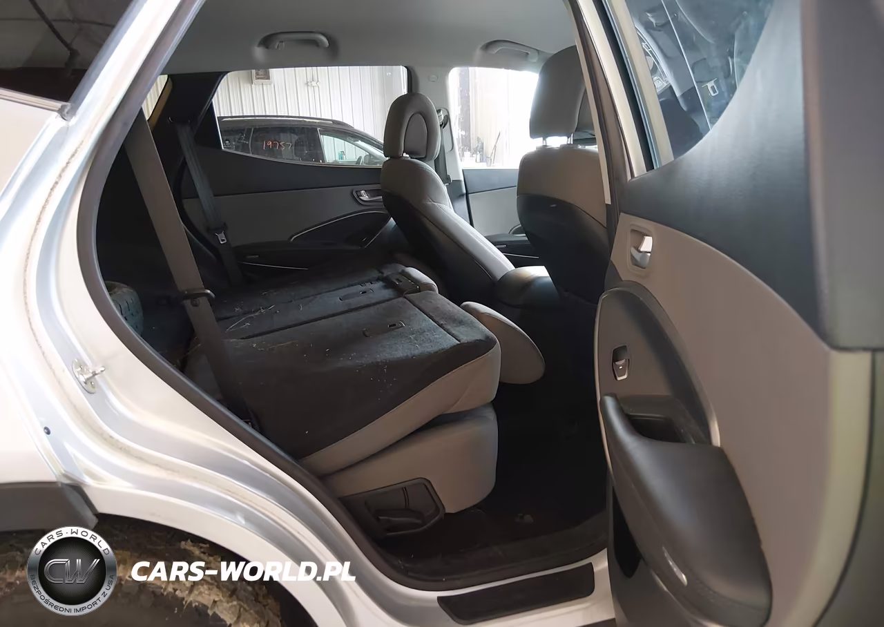 2018 Hyundai Santa Fe Sport 2.4L VIN:5XYZTDLB3JG546399 - 8