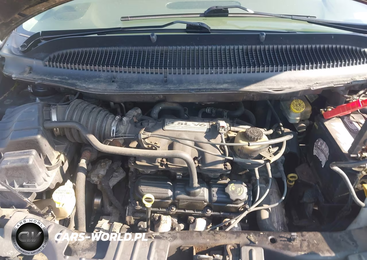 2005 Chrysler Town & Country Touring VIN:2C4GP54L25R233208 - 10