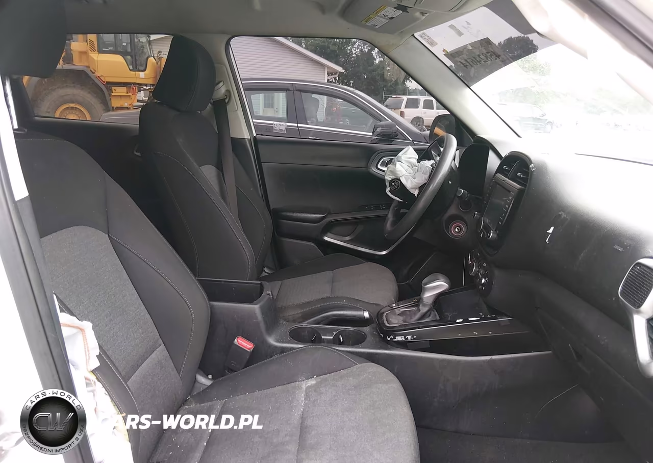 2021 Kia Soul S VIN:KNDJ23AU3M7756355 - 5