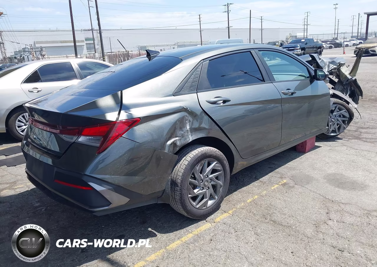 2024 Hyundai Elantra Sel VIN:KMHLM4DG5RU731945 - 4
