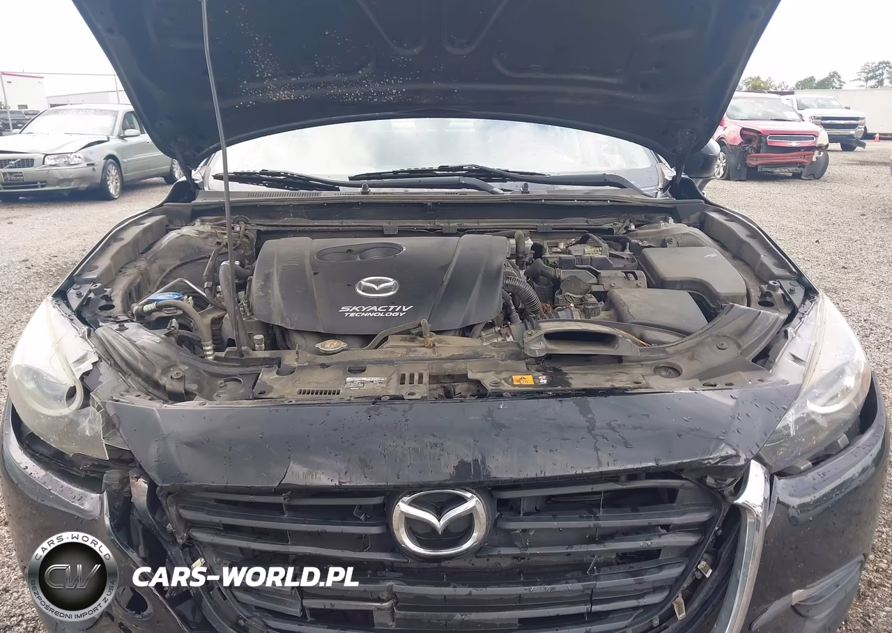 2018 Mazda Mazda3 Touring VIN:3MZBN1V30JM251535 - 10