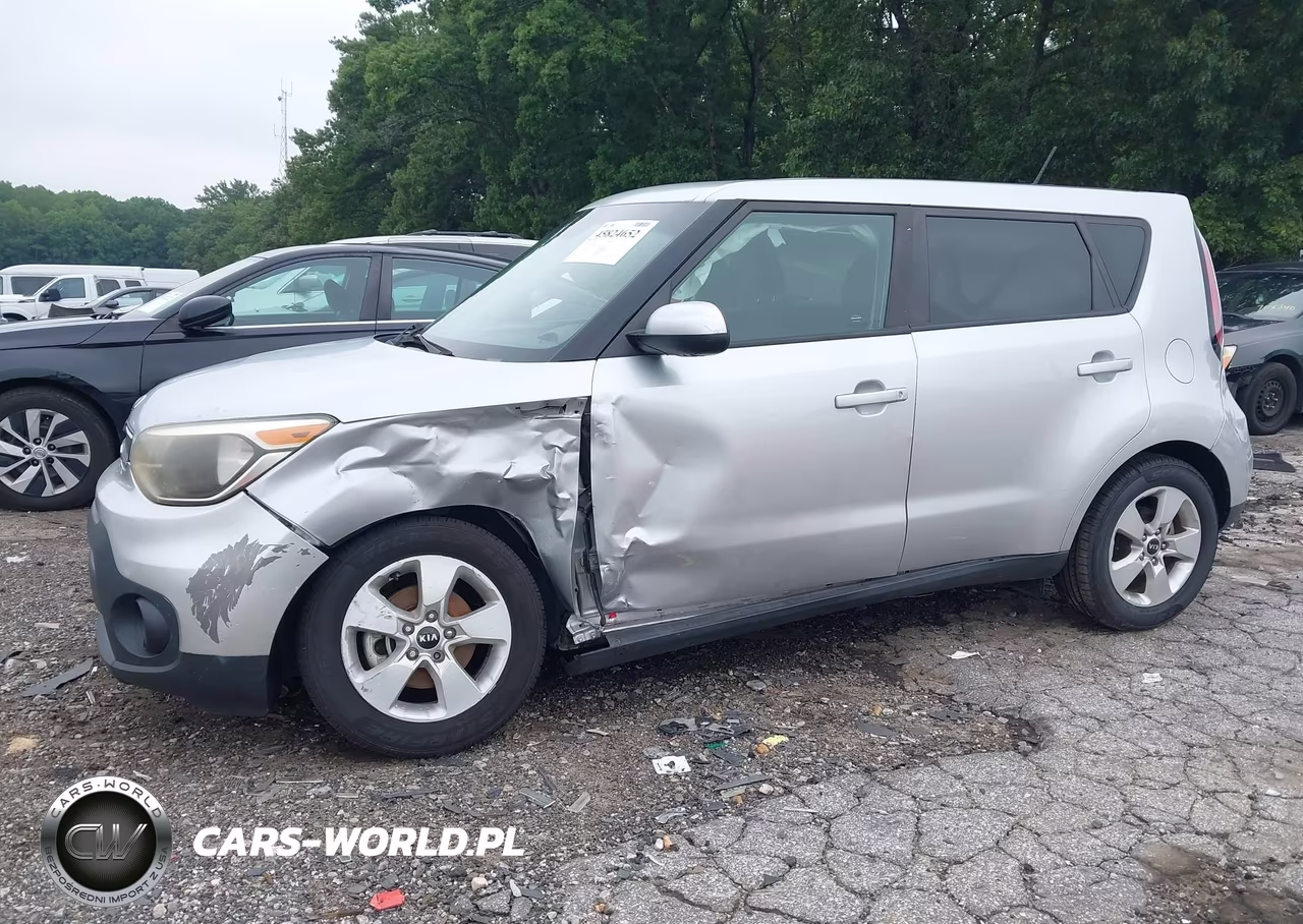 2018 Kia Soul VIN:KNDJN2A20J7600592 - 13