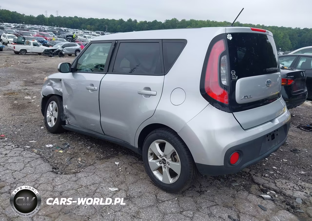 2018 Kia Soul VIN:KNDJN2A20J7600592 - 6