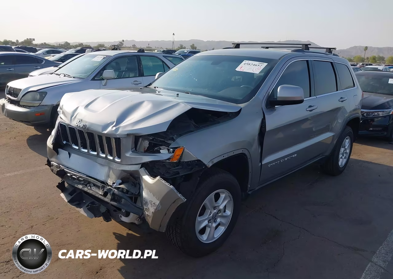 2015 Jeep Grand Cherokee Laredo VIN:1C4RJEAGXFC131506 - 2