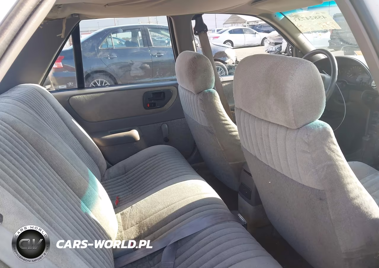 1996 Chevrolet Corsica VIN:1G1LD5549TY188803 - 8