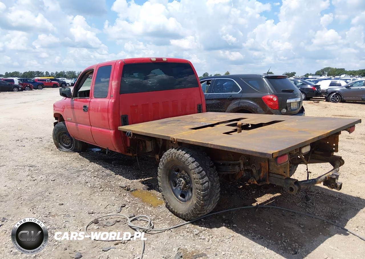 2002 Chevrolet Silverado 2500Hd VIN:1GCHC29122E169525 - 3