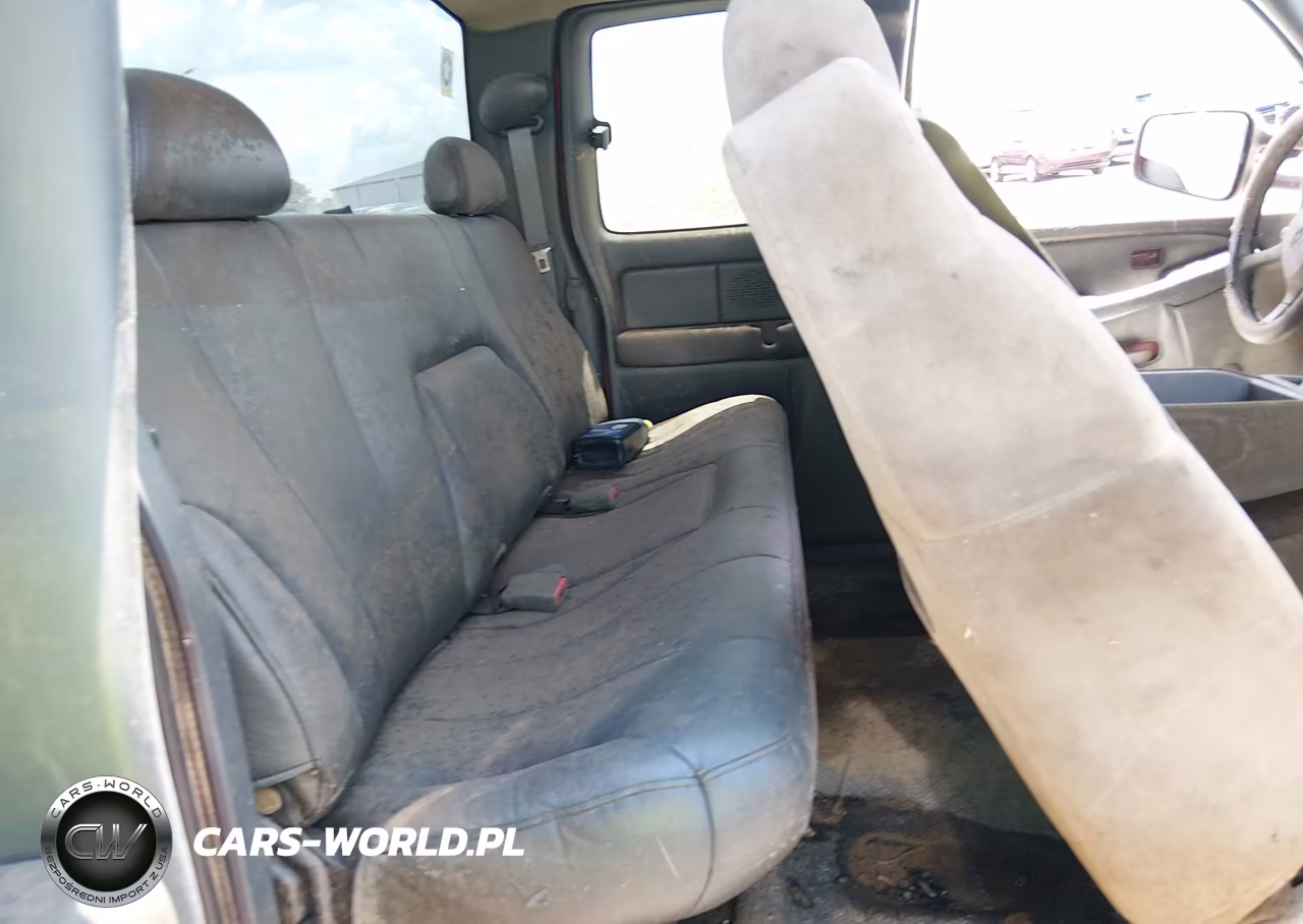 2002 Chevrolet Silverado 2500Hd VIN:1GCHC29122E169525 - 8