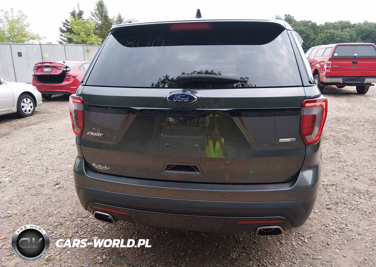 2017 Ford Explorer Sport VIN:1FM5K8GT9HGA33902 - 16