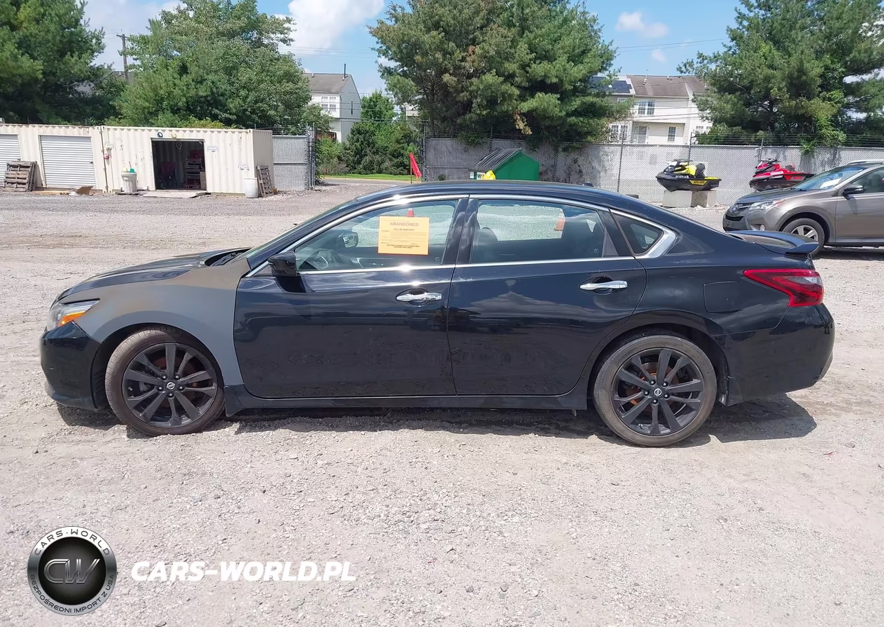2018 Nissan Altima 2.5 Sr VIN:1N4AL3APXJC282033 - 14