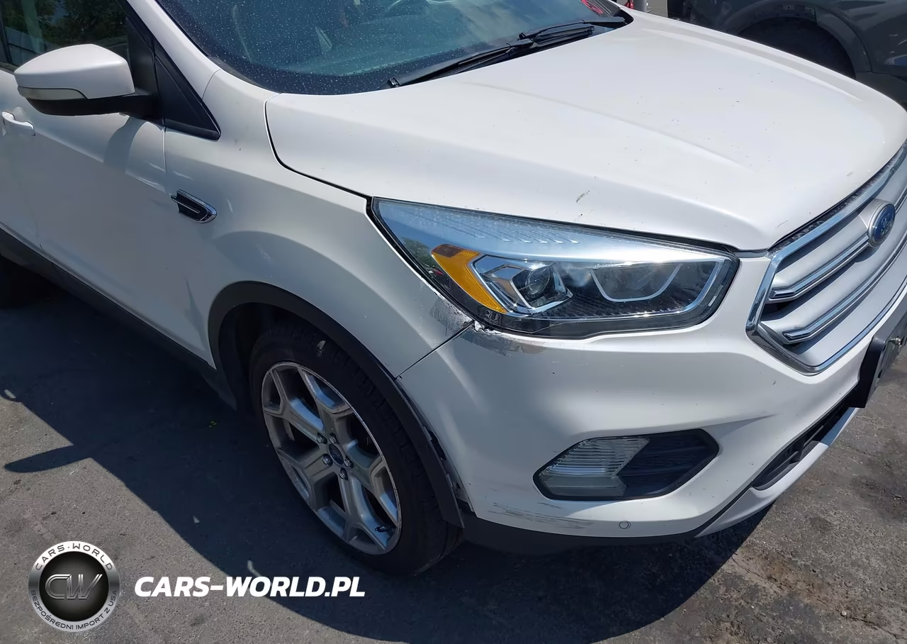 2017 Ford Escape Titanium VIN:1FMCU9J91HUC01411 - 6