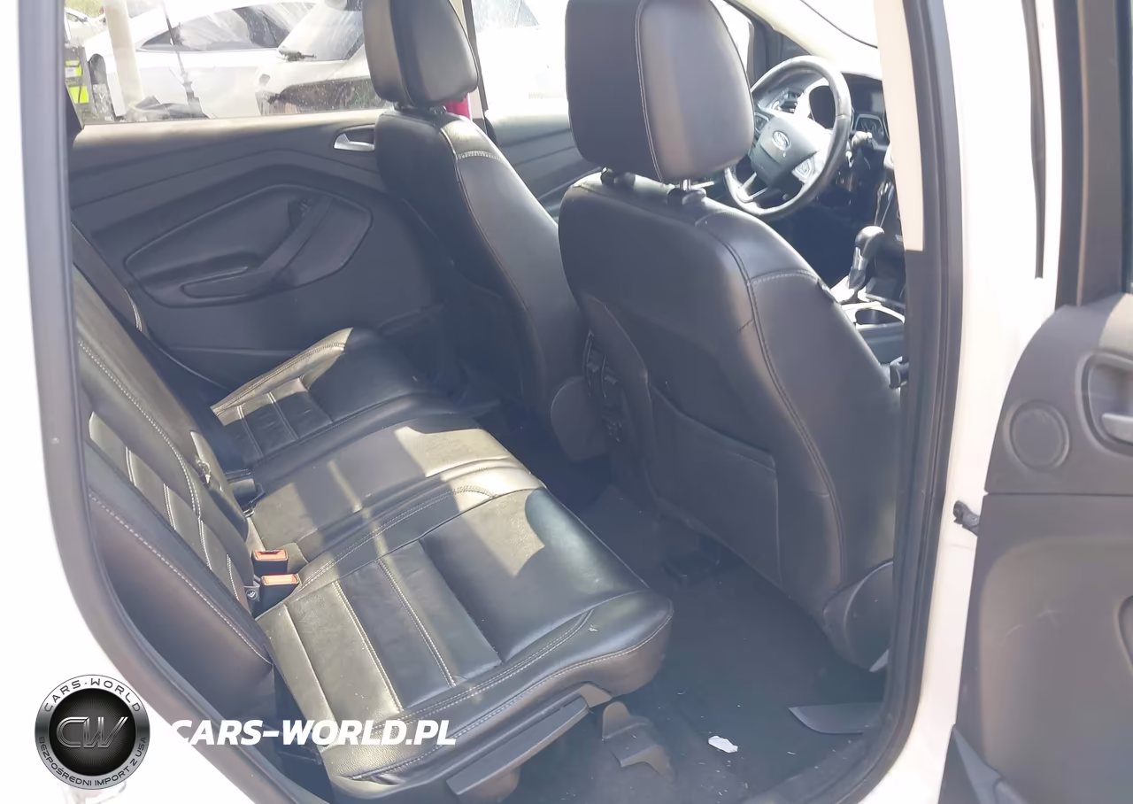 2017 Ford Escape Titanium VIN:1FMCU9J91HUC01411 - 8