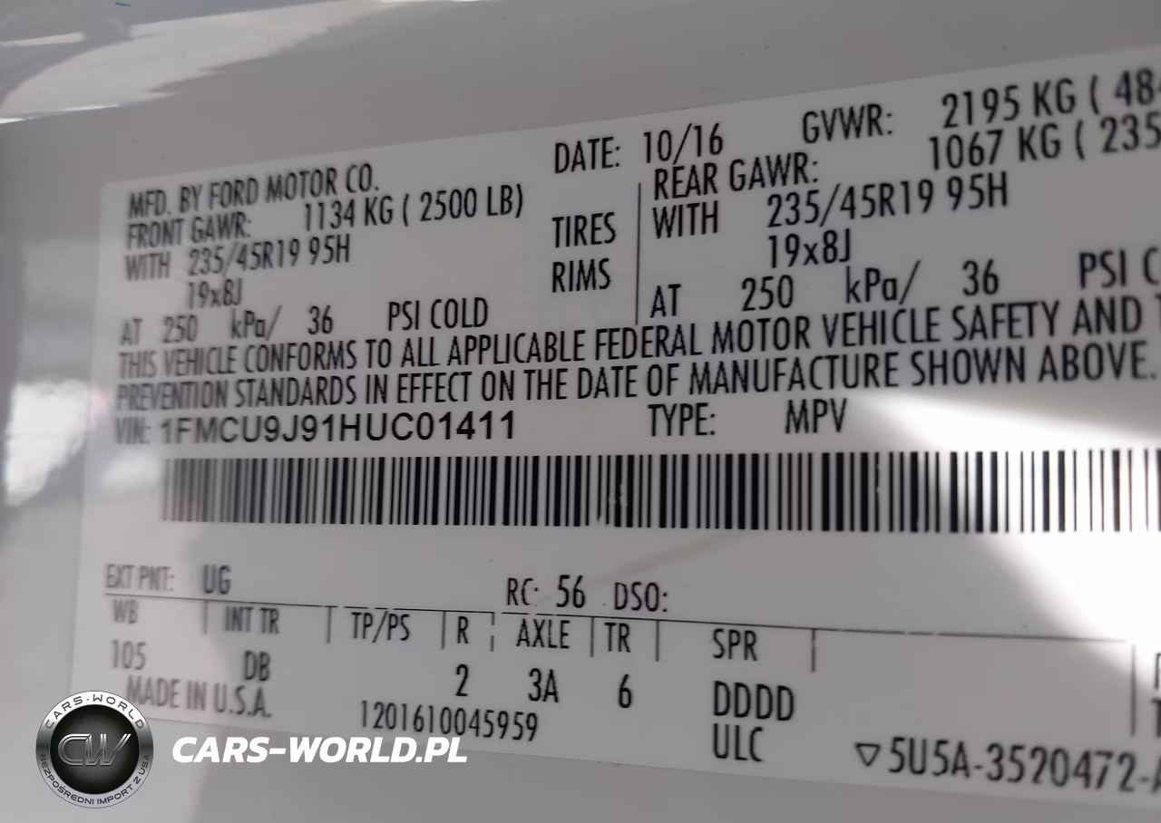 2017 Ford Escape Titanium VIN:1FMCU9J91HUC01411 - 9