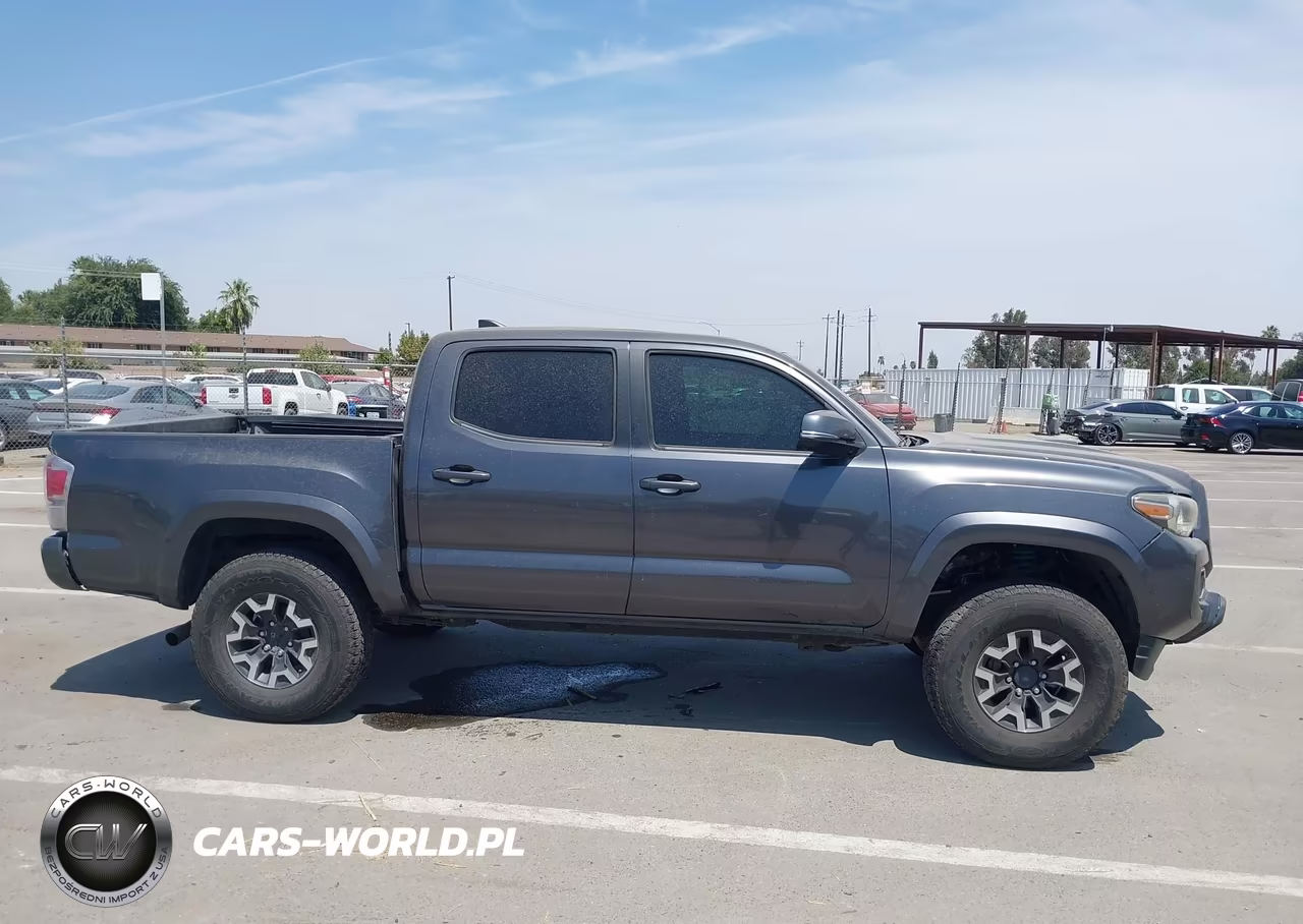 2017 Toyota Tacoma Trd Sport VIN:3TMAZ5CN6HM040171 - 13