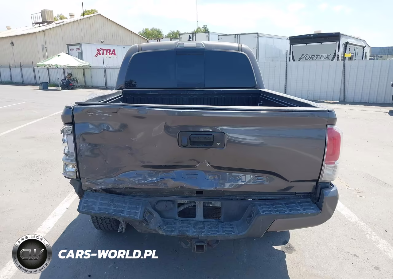2017 Toyota Tacoma Trd Sport VIN:3TMAZ5CN6HM040171 - 16