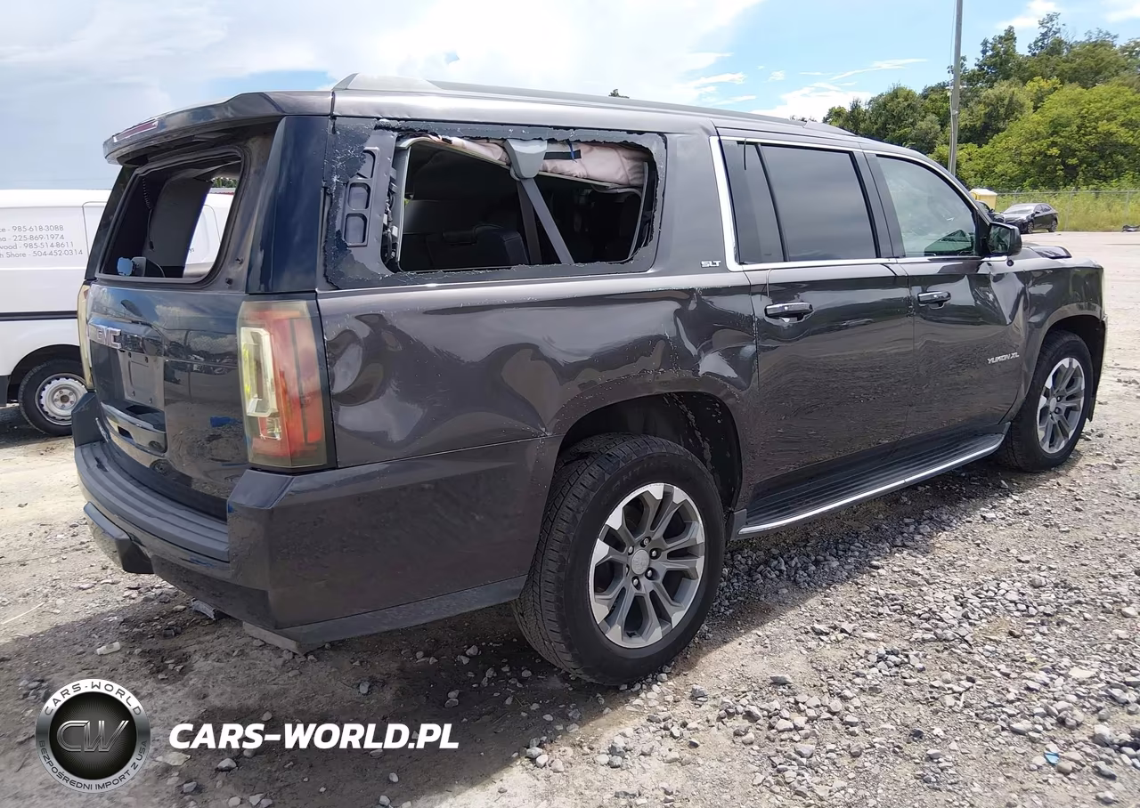 2017 GMC Yukon Xl Slt VIN:1GKS1GKC7HR215344 - 4