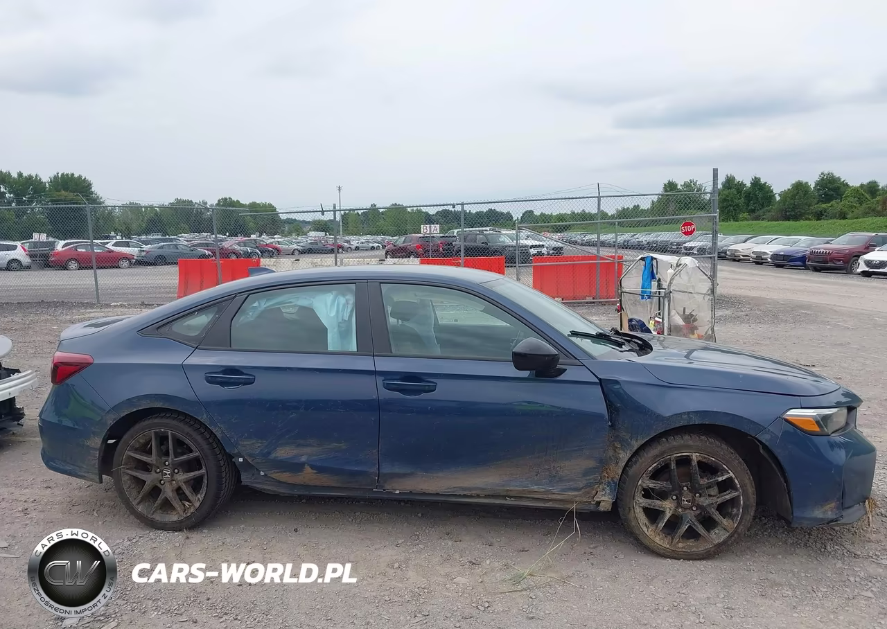 2025 Honda Civic Sport VIN:2HGFE2F55SH540700 - 14