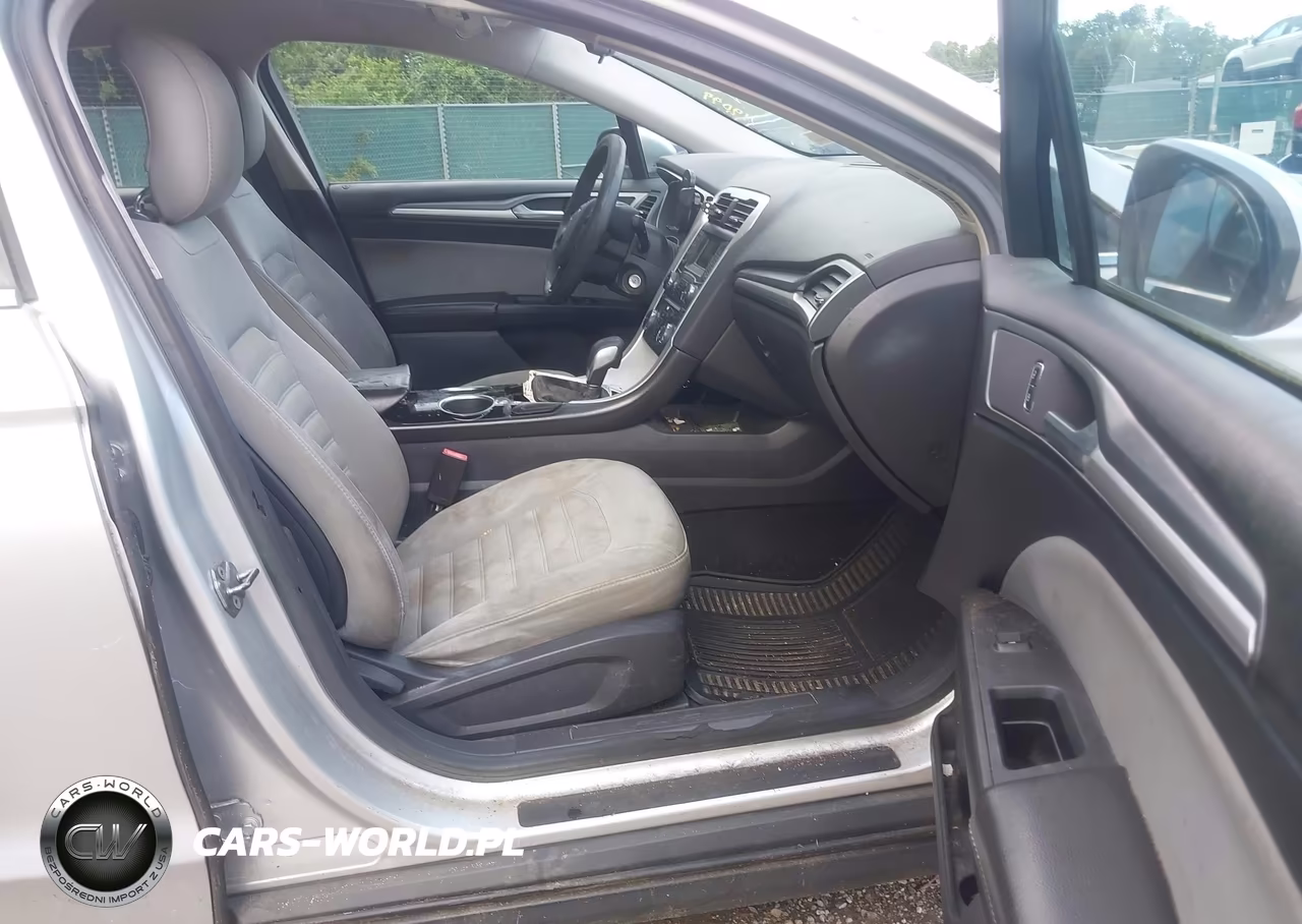 2013 Ford Fusion S VIN:3FA6P0G78DR328559 - 5