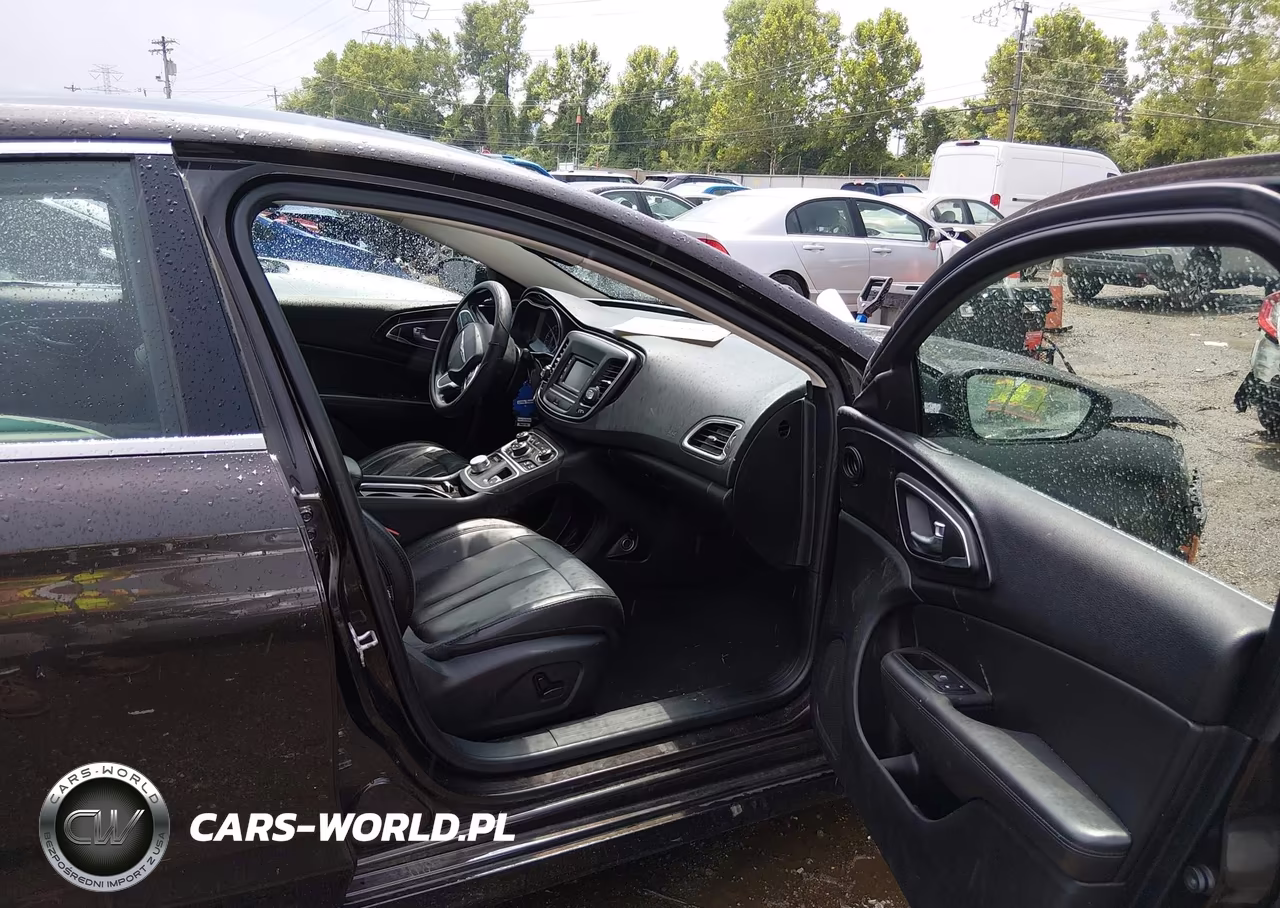 2015 Chrysler 200 C VIN:1C3CCCCB5FN545226 - 5