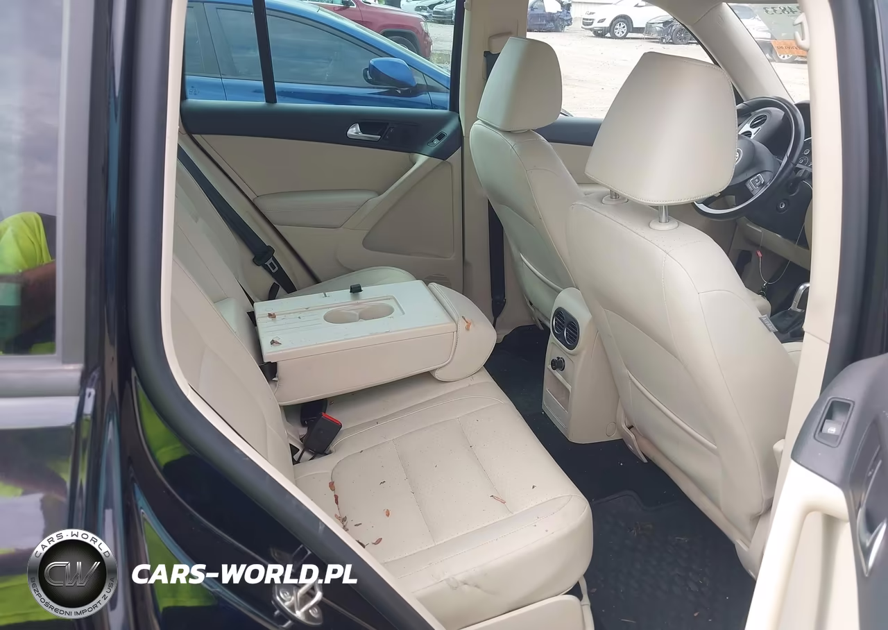 2015 Volkswagen Tiguan Se VIN:WVGBV7AX9FW584589 - 8
