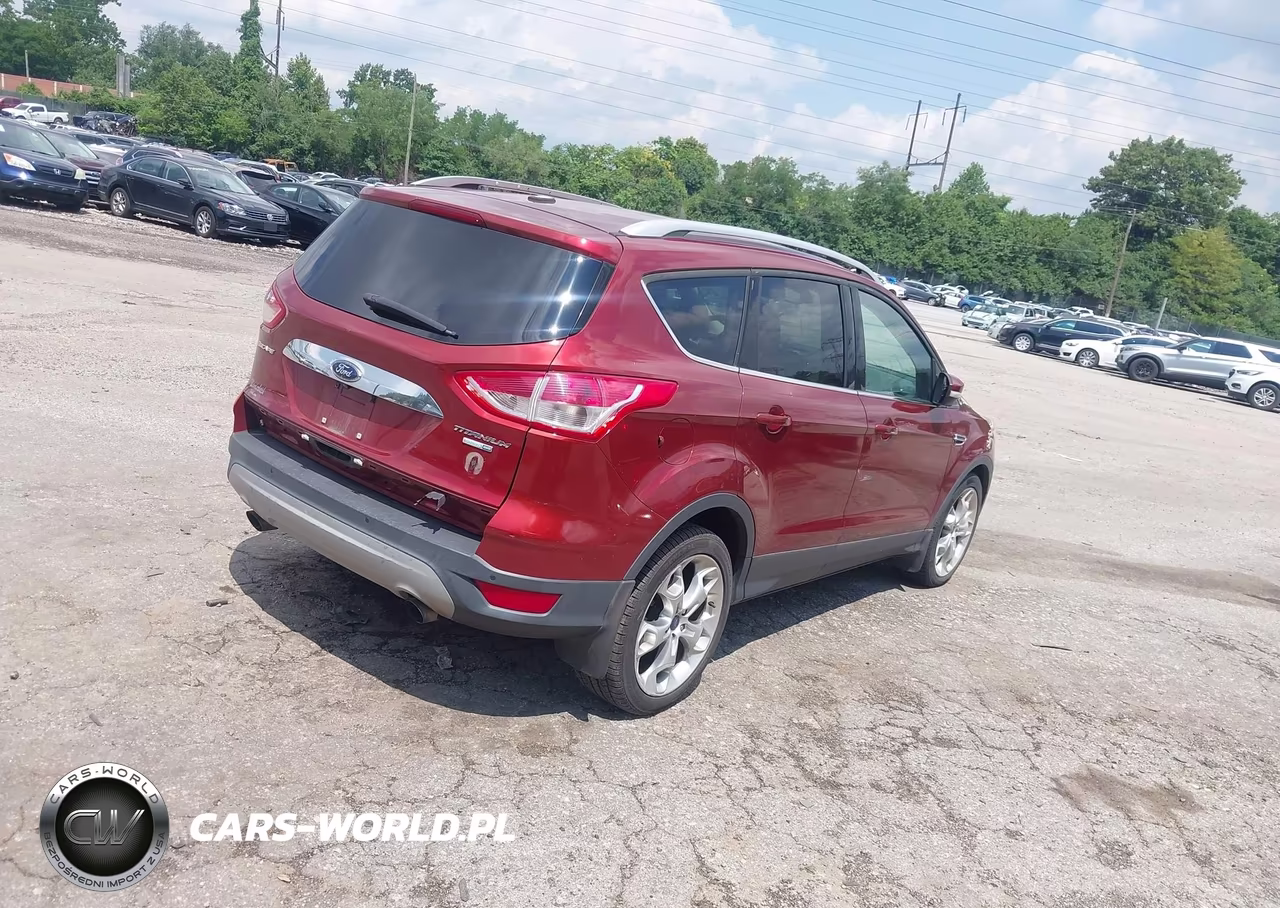 2015 Ford Escape Titanium VIN:1FMCU9JX7FUB15273 - 4