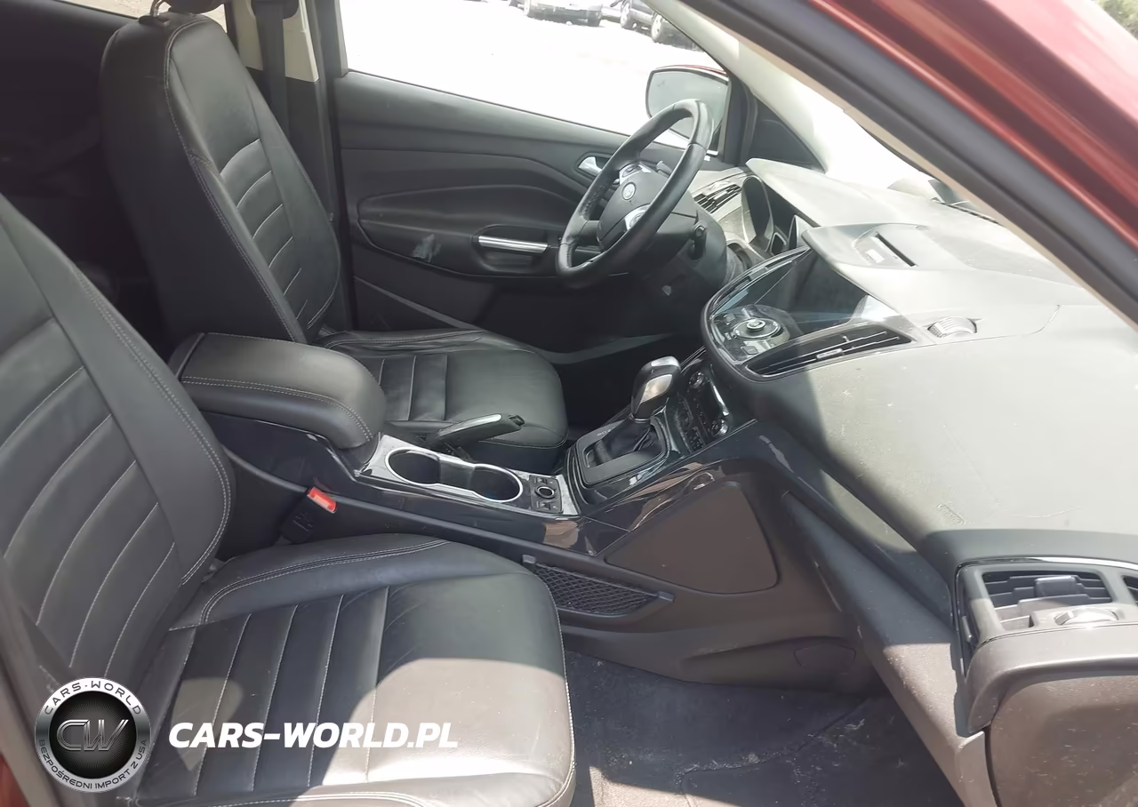 2015 Ford Escape Titanium VIN:1FMCU9JX7FUB15273 - 5