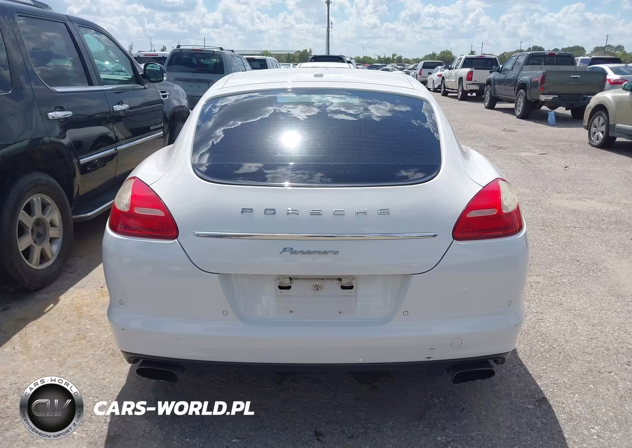 2012 Porsche Panamera 4 VIN:WP0AA2A73CL071611 - 16