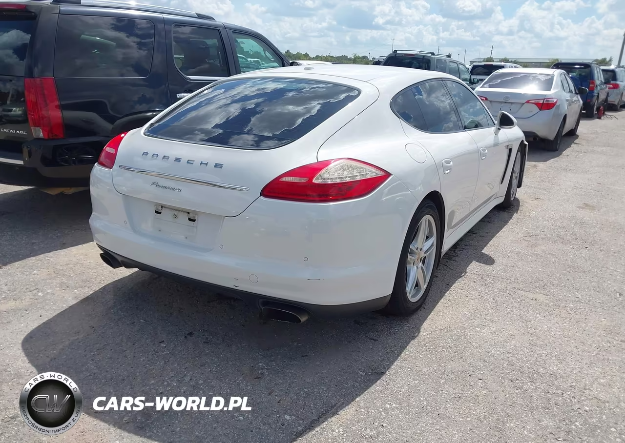 2012 Porsche Panamera 4 VIN:WP0AA2A73CL071611 - 4
