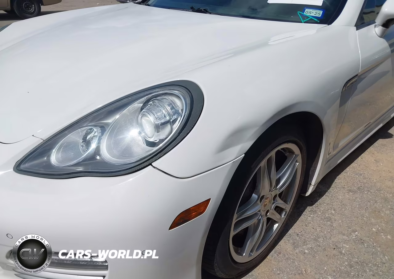 2012 Porsche Panamera 4 VIN:WP0AA2A73CL071611 - 6