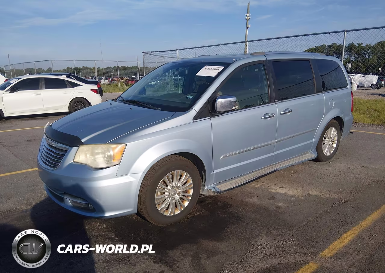 2013 Chrysler Town & Country Limited VIN:2C4RC1GG8DR647149 - 2
