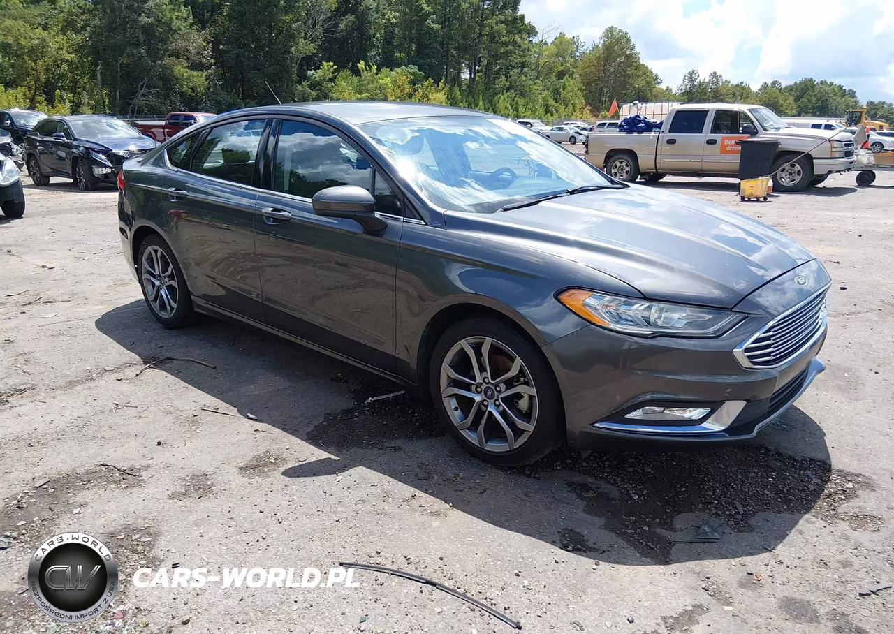 2017 Ford Fusion S – zdjęcie 1 z 21