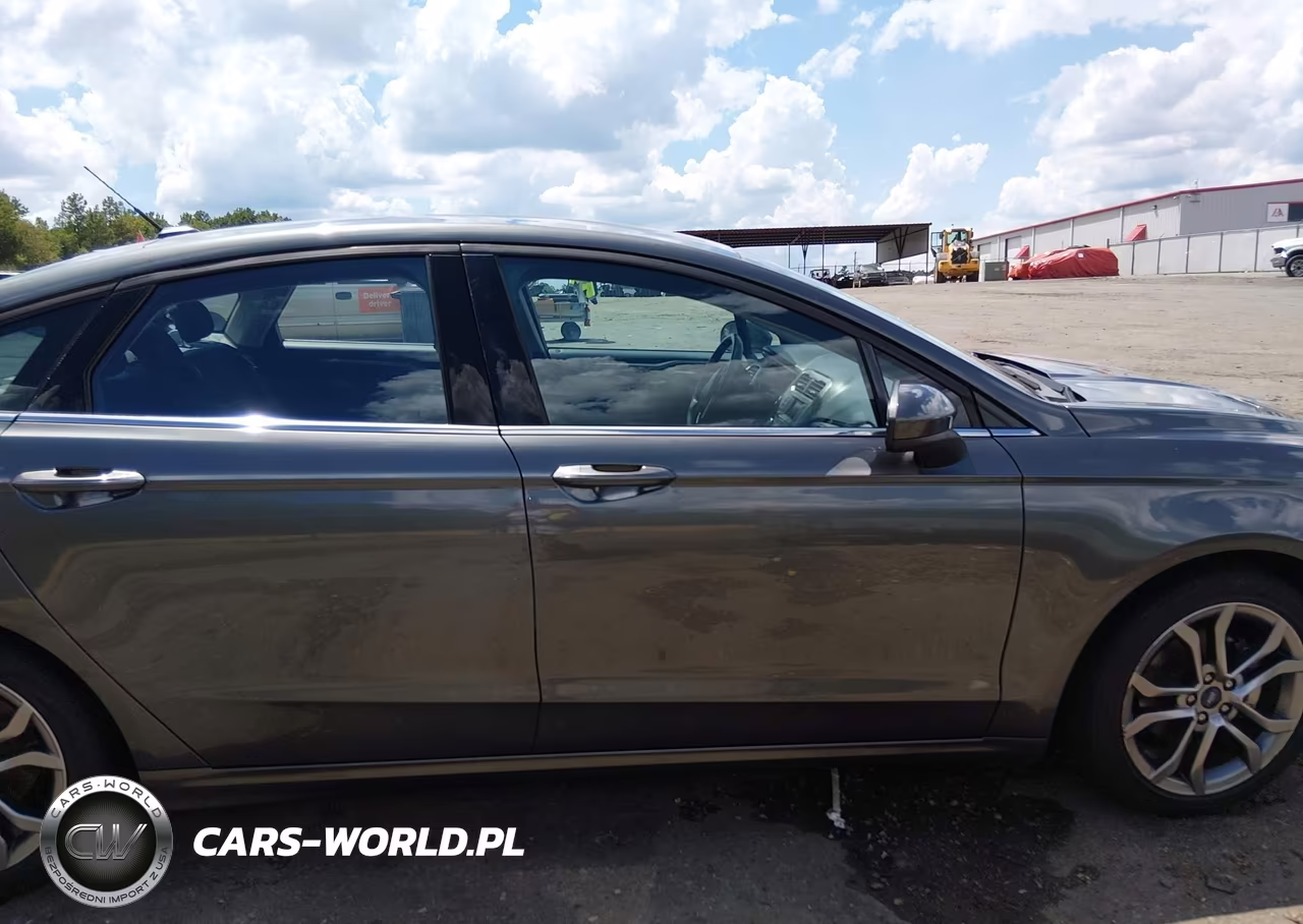2017 Ford Fusion S VIN:3FA6P0G70HR346799 - 13