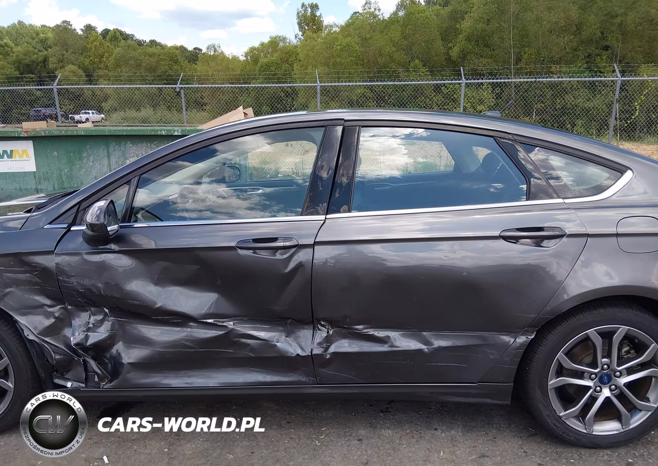 2017 Ford Fusion S VIN:3FA6P0G70HR346799 - 14