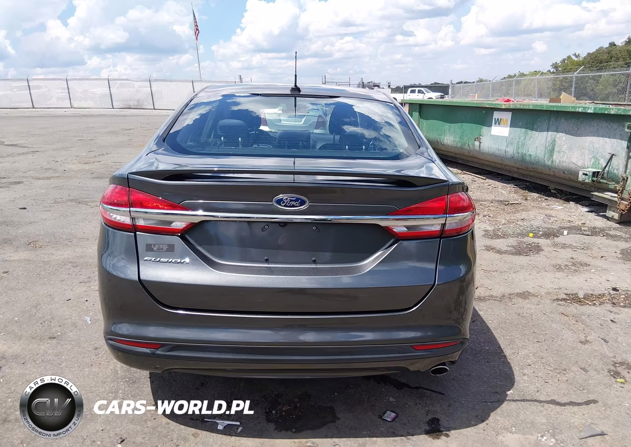 2017 Ford Fusion S VIN:3FA6P0G70HR346799 - 16
