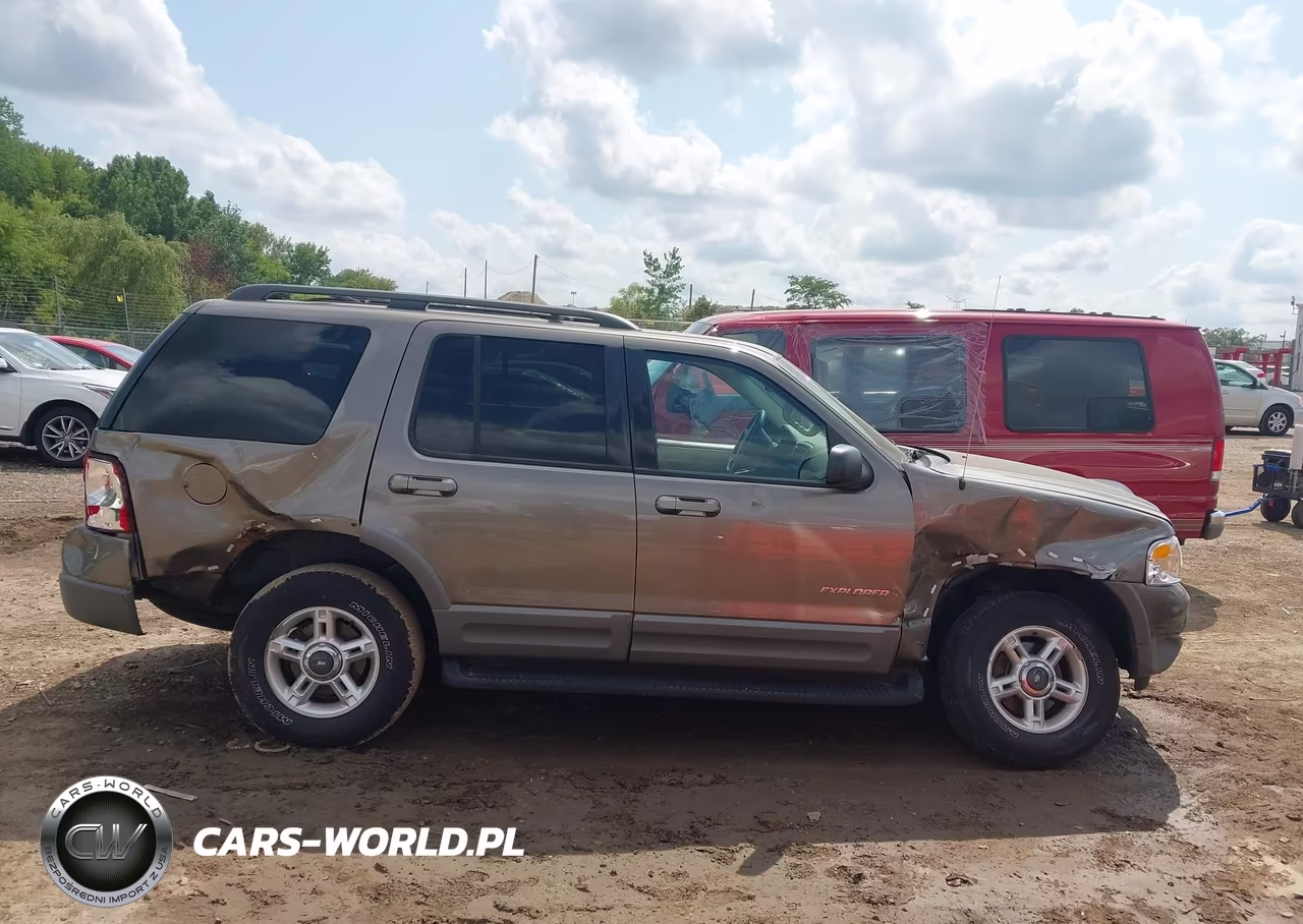 2002 Ford Explorer Xlt VIN:1FMZU73E52ZC22152 - 13