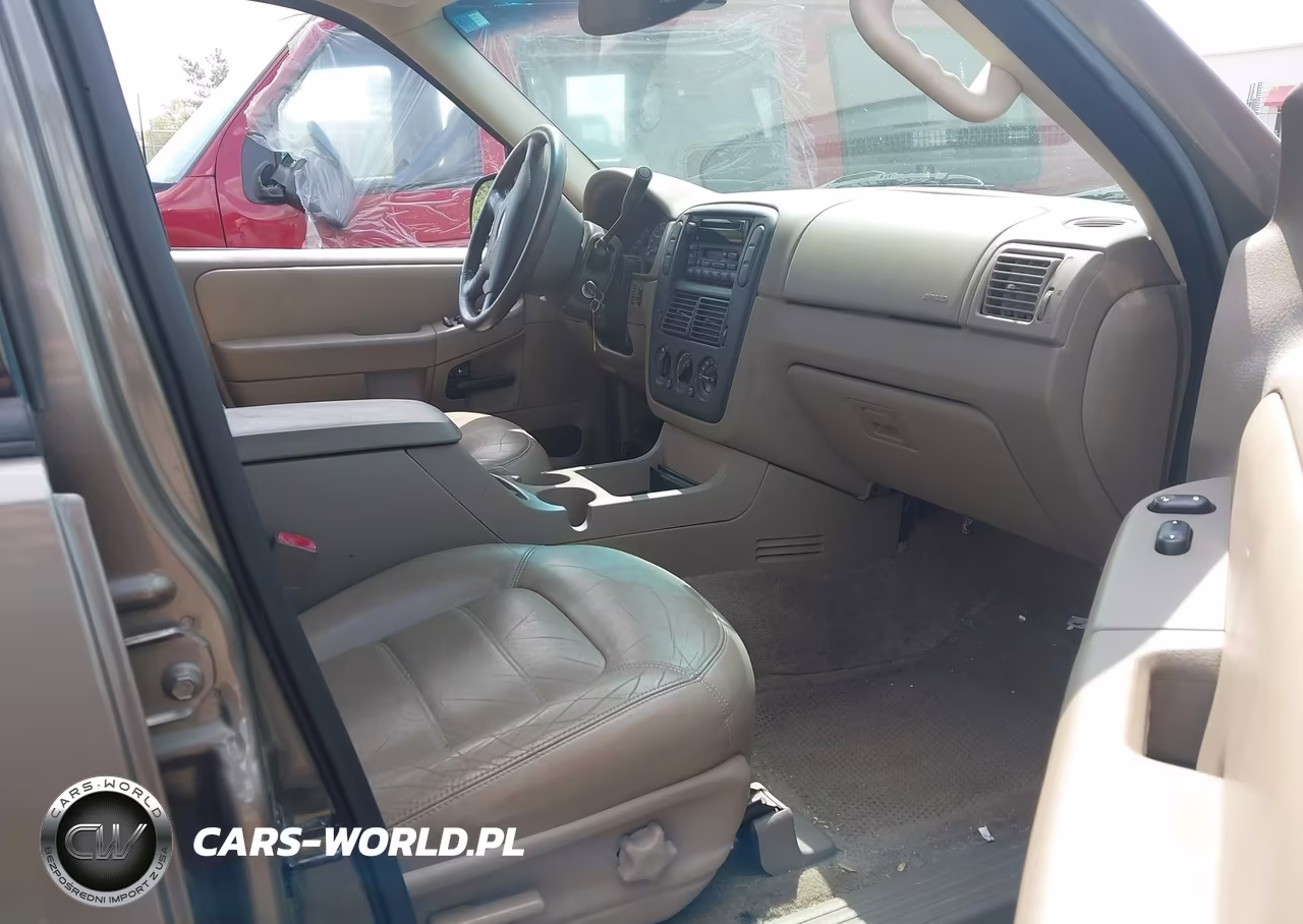 2002 Ford Explorer Xlt VIN:1FMZU73E52ZC22152 - 5