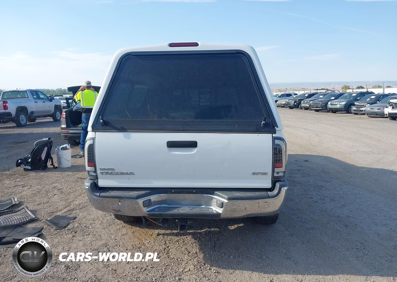 2005 Toyota Tacoma VIN:5TEUX42N95Z065305 - 16