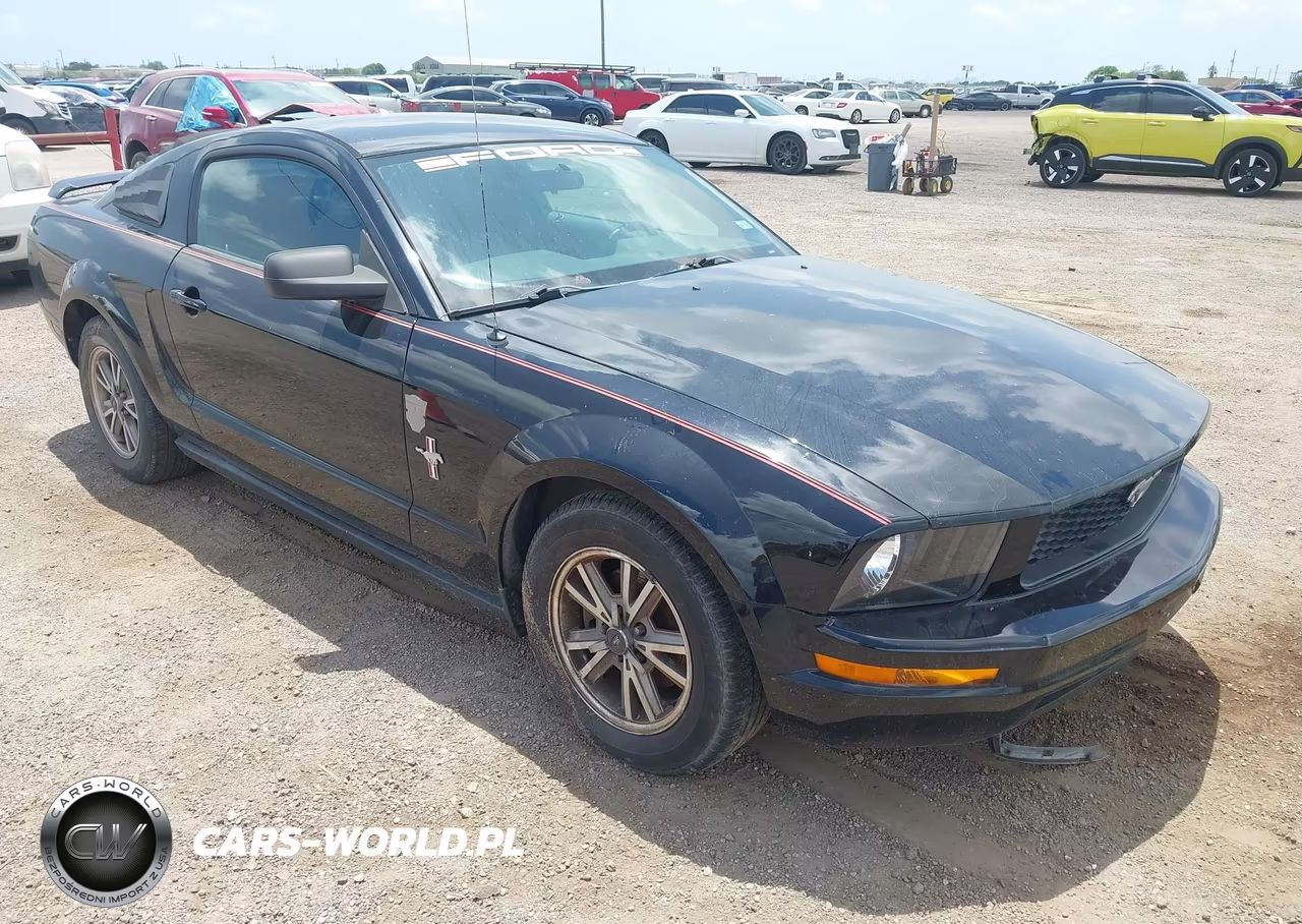 2005 Ford Mustang V6 Deluxe-V6 Premium