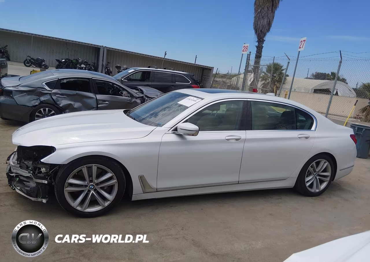 2016 BMW 750I xDrive VIN:WBA7F2C59GG418135 - 15
