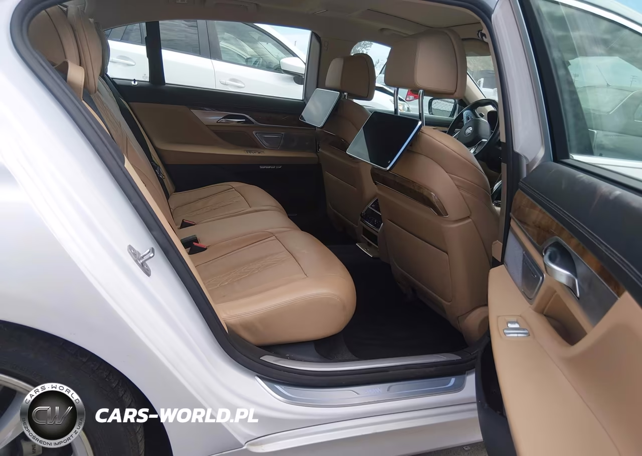 2016 BMW 750I xDrive VIN:WBA7F2C59GG418135 - 8
