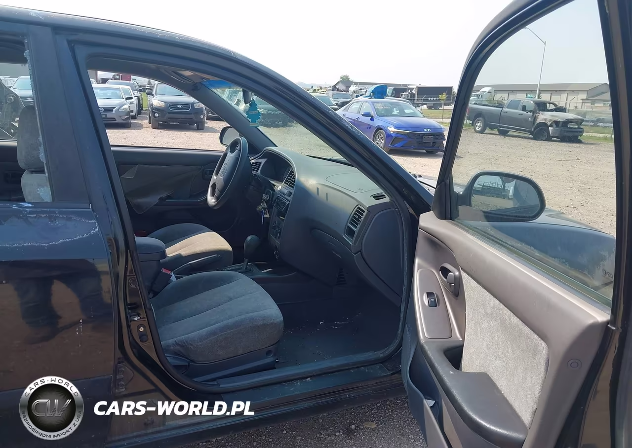 2003 Hyundai Elantra Gls-Gt VIN:KMHDN45DX3U536484 - 5