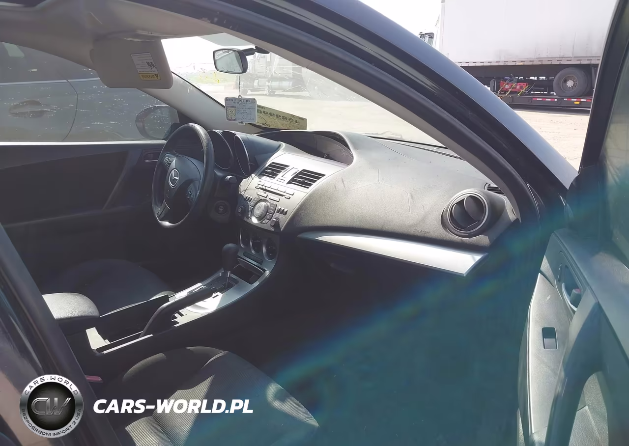 2011 Mazda Mazda3 I Touring VIN:JM1BL1VF9B1472567 - 5