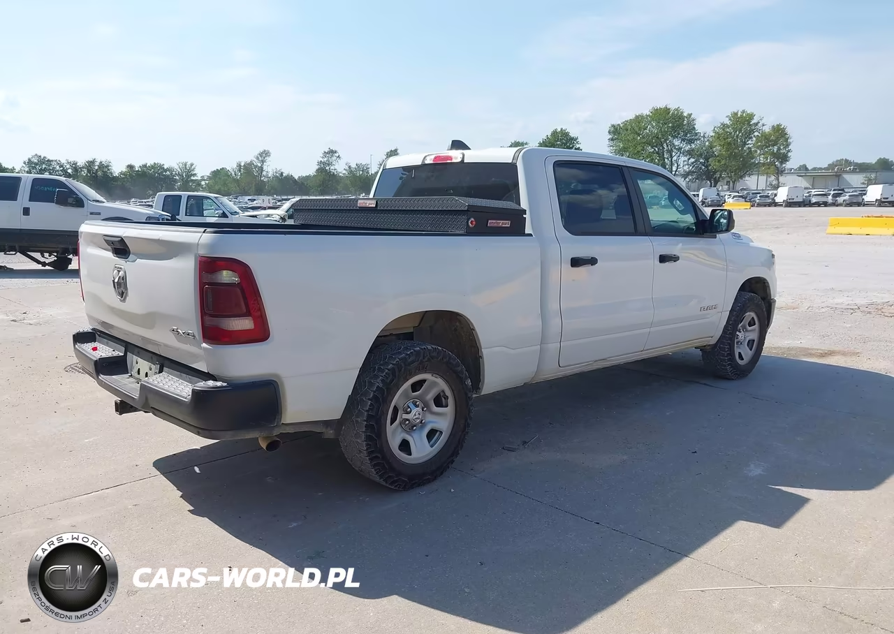 2021 Ram 1500 Tradesman 4X4 6'4 Box VIN:1C6RRFNG4MN754119 - 4