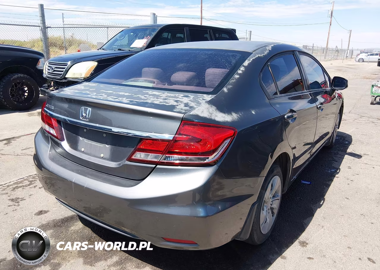 2013 Honda Civic Lx VIN:2HGFB2F57DH571927 - 4