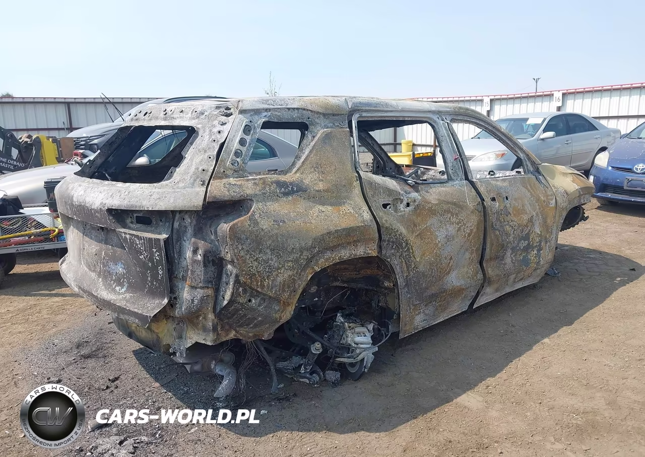 2026 Chevrolet Equinox Awd Lt VIN:3GNAXPEG3TL428013 - 4