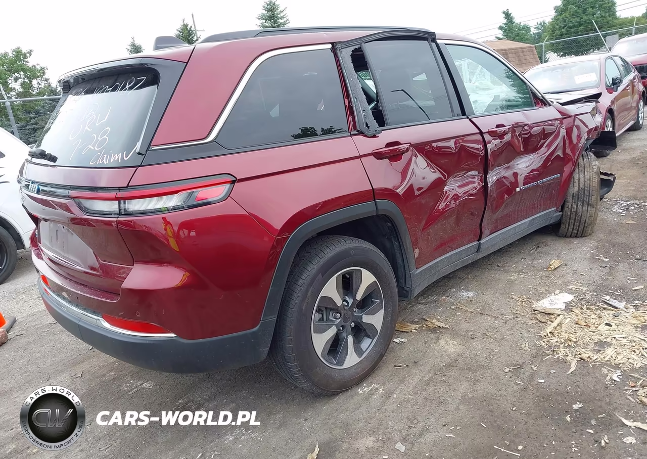 2025 Jeep Grand Cherokee 4Xe VIN:1C4RJYB60S8700187 - 4